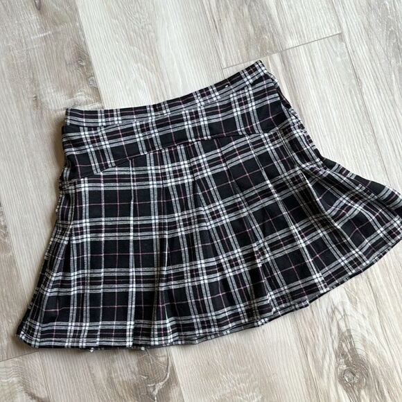 SO Plaid Pleated Skort Size Large 10/12 - Picture 4 of 4